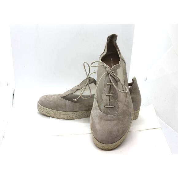 BeautiFeel Beige Zhuri Lace Up Suede & Mesh Sneakers sz EU 41 / US 10-10.5 - Picture 1 of 6